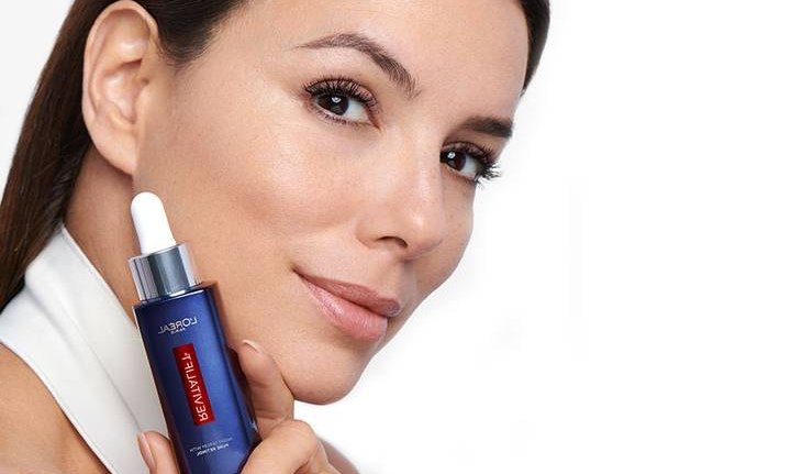 Cómo hacer un masaje facial antiarrugas | L’Oréal Paris